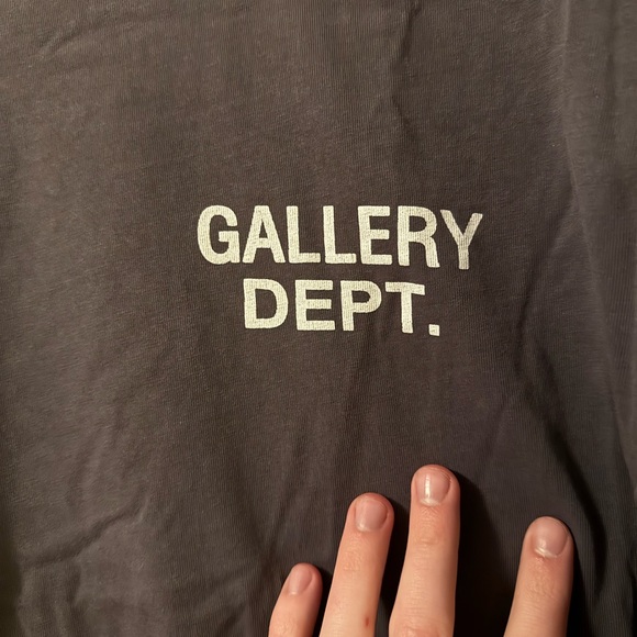 Gallery Dept Charcoal Short Sleeve Tee - Picture 2 of 5